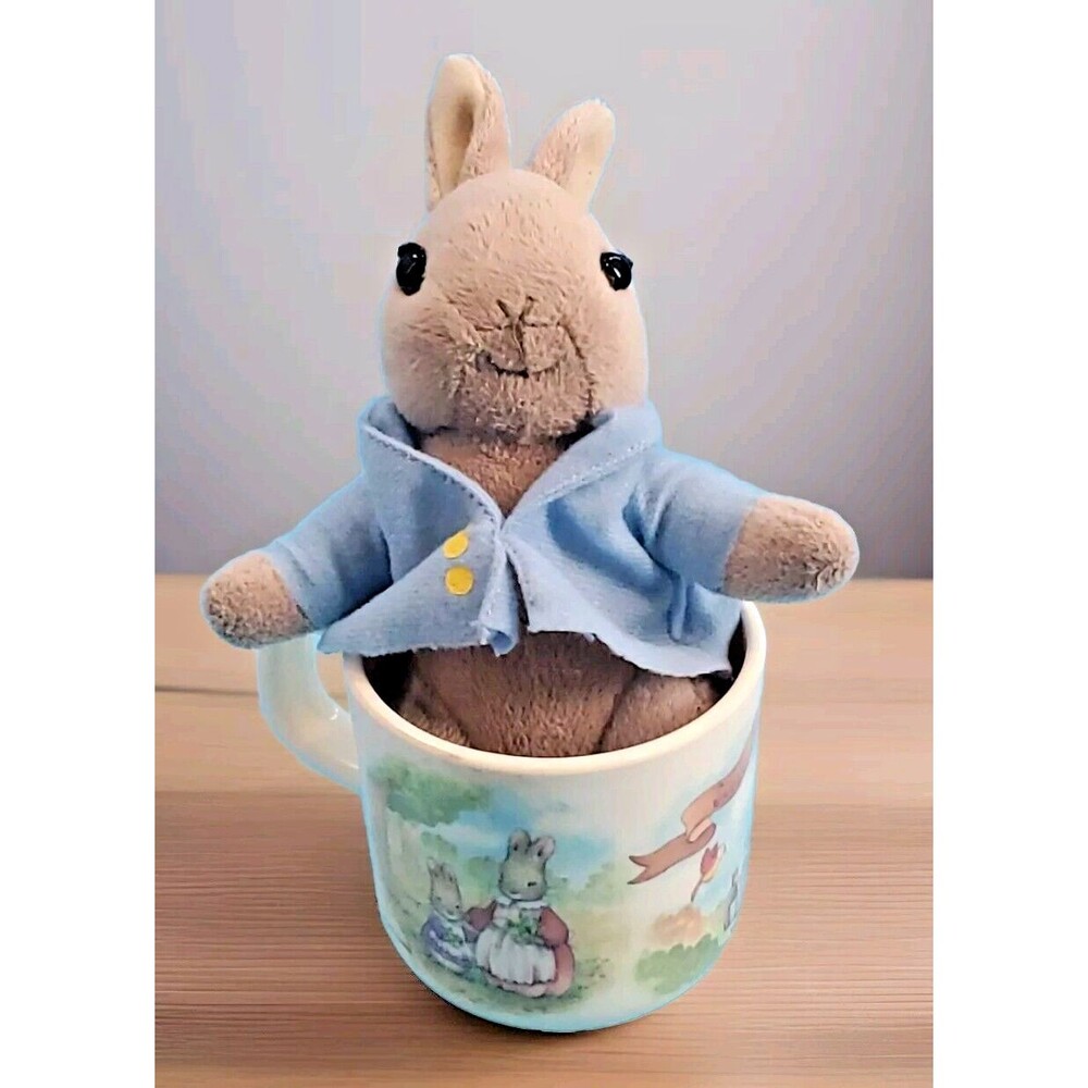 Peter Rabbit 7"  Push Penguin &  Group Vintage Mug Peco Ware Melamine Ware